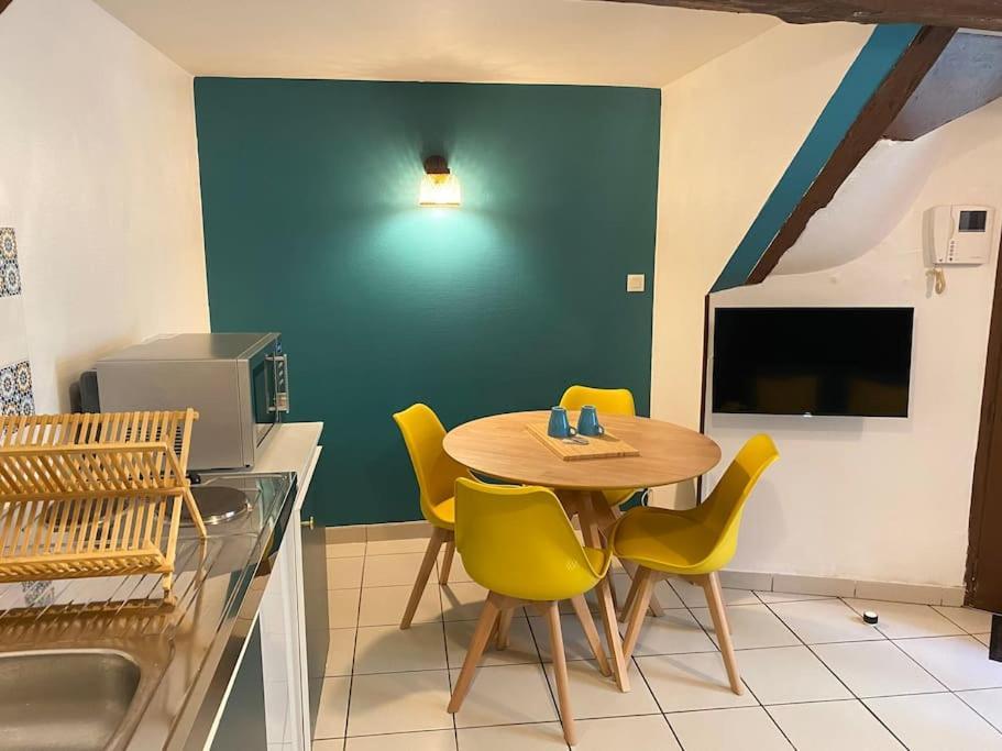 T2 4p Centre Historique-parking * Rennes